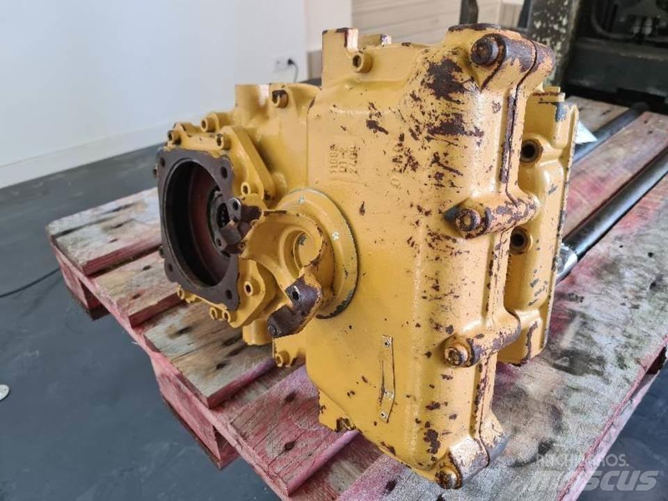 CAT 906H Transmissie