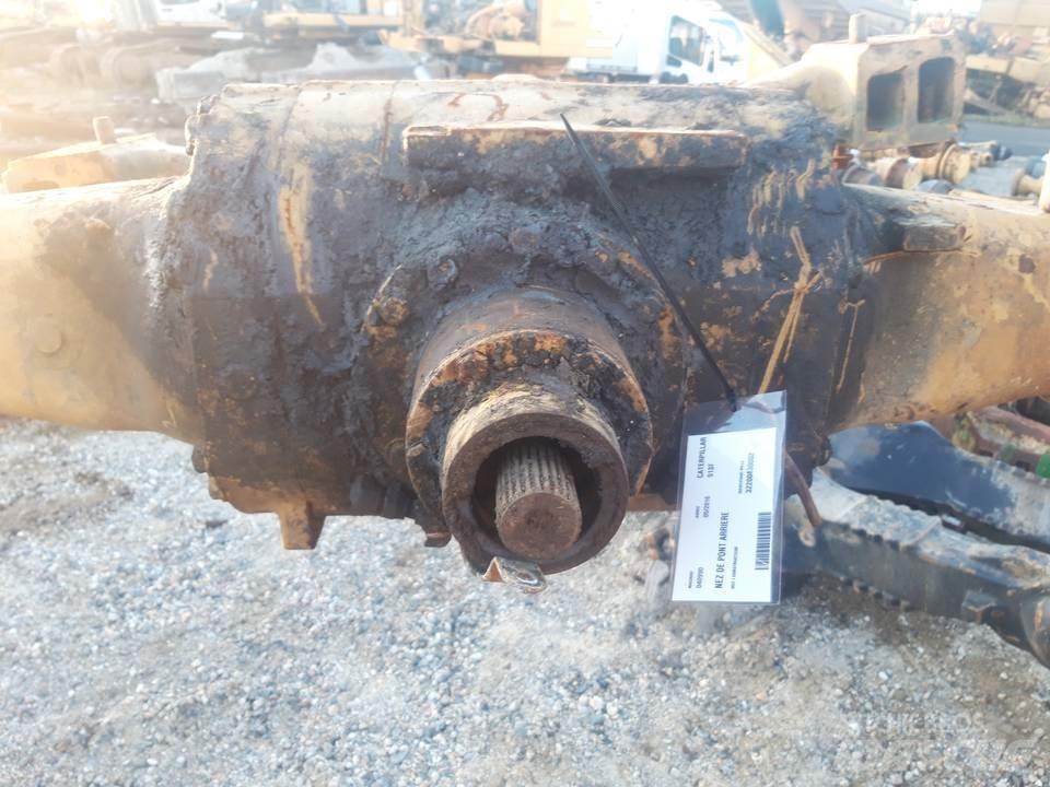 CAT 918F Transmissie