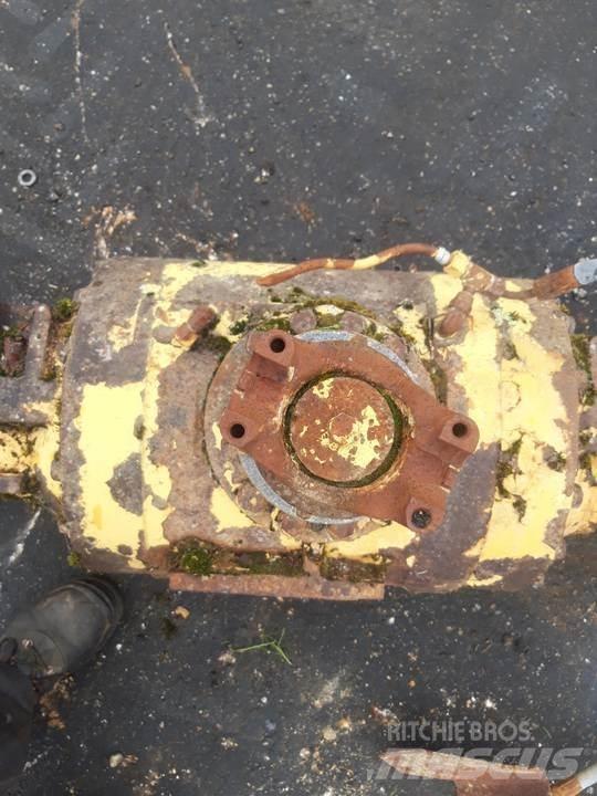 CAT 928F Transmissie