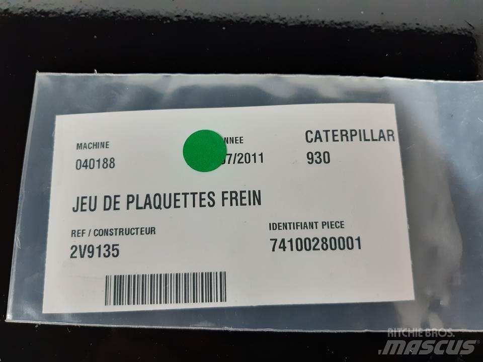 CAT 930 Rupsbanden, kettingen en onderstel