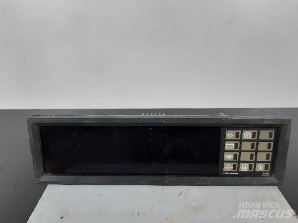 CAT 950F Cabine en interieur