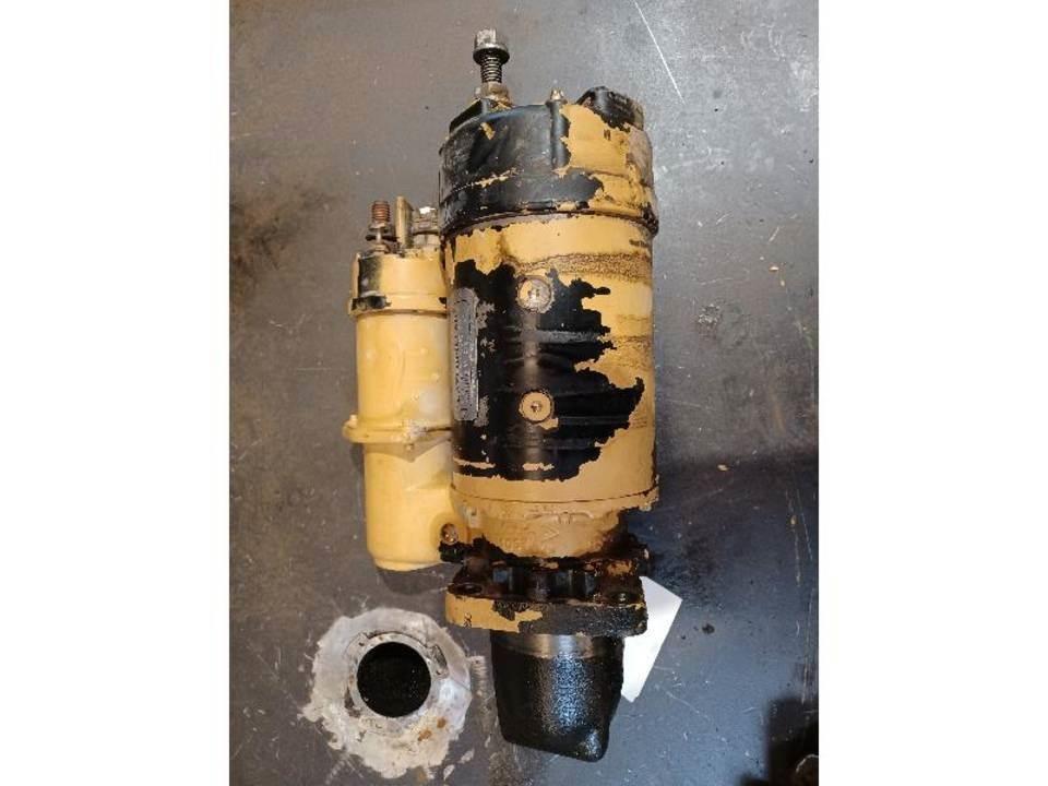 CAT 953C Motoren