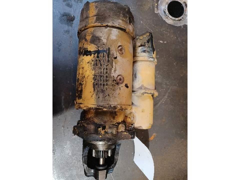 CAT 953C Motoren