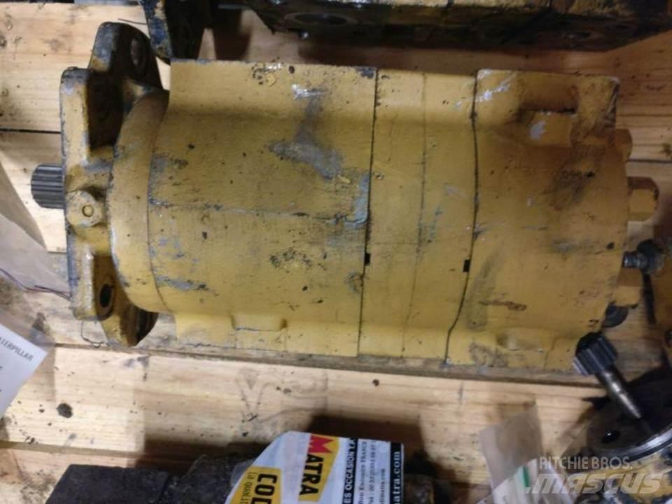 CAT 963 Hydraulics