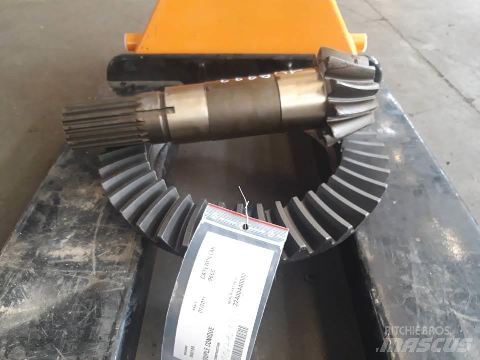 CAT 966C Transmissie