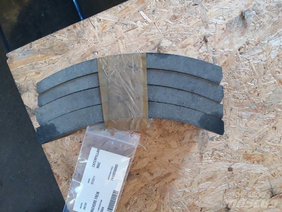 CAT 966C Rupsbanden, kettingen en onderstel