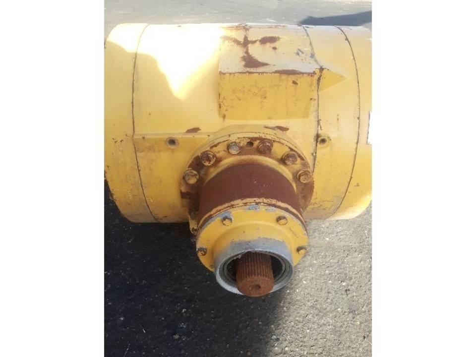 CAT 966H Transmissie