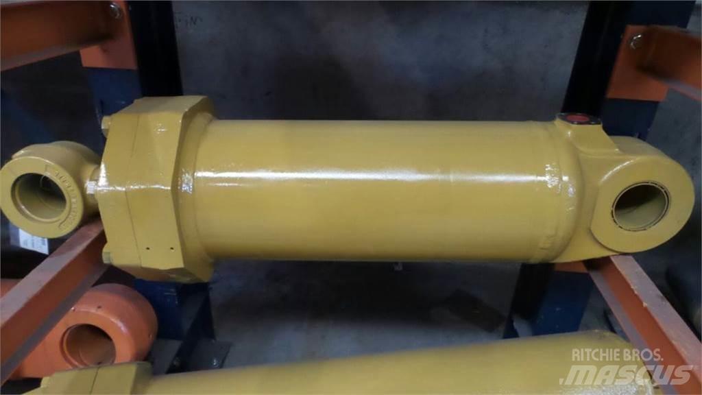 CAT 972G Hydraulics