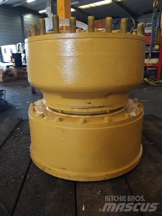 CAT 980C Transmissie