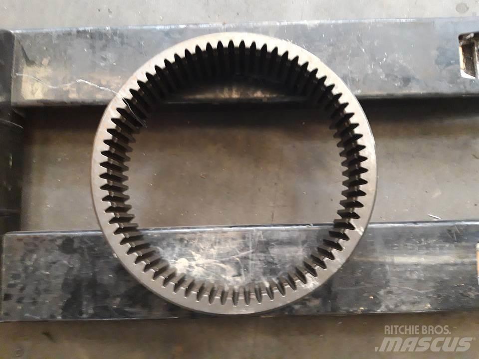 CAT 980C Transmissie