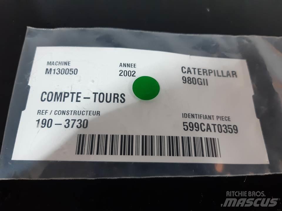 CAT 980GII Cabine en interieur