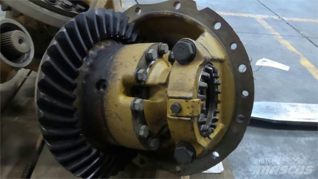 CAT D30D Transmissie