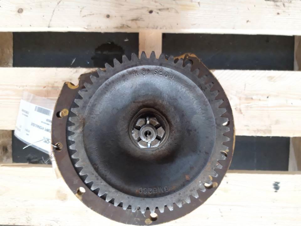 CAT D7E Hydraulics