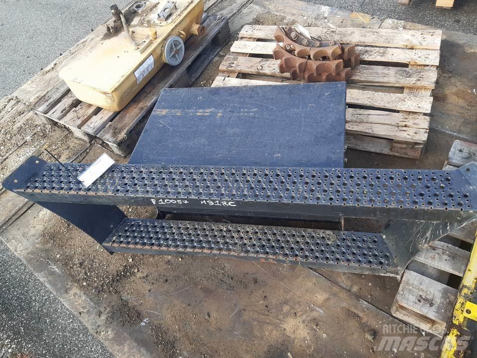 CAT M318C Cabine en interieur