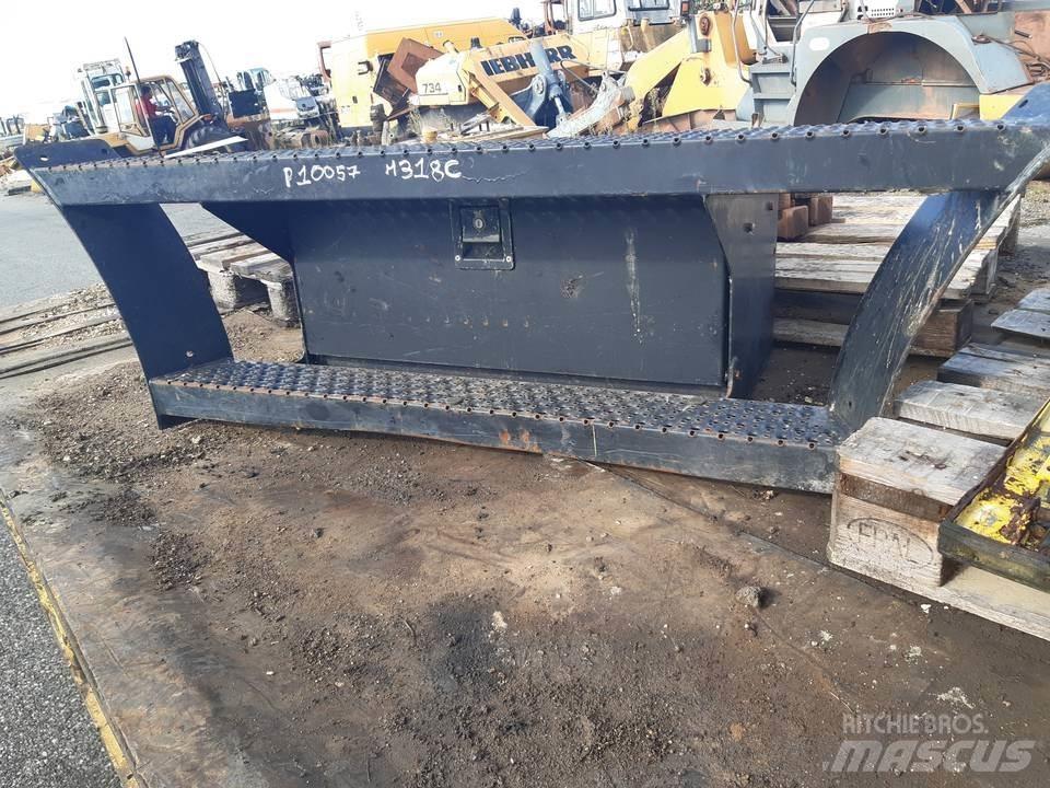 CAT M318C Cabine en interieur