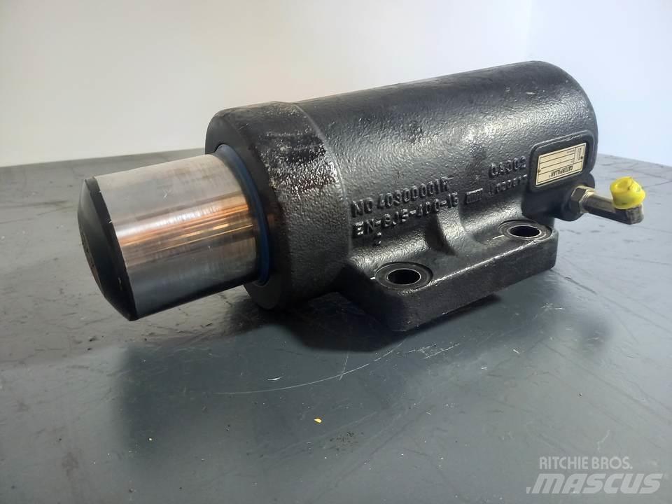 CAT M320F Hydraulics