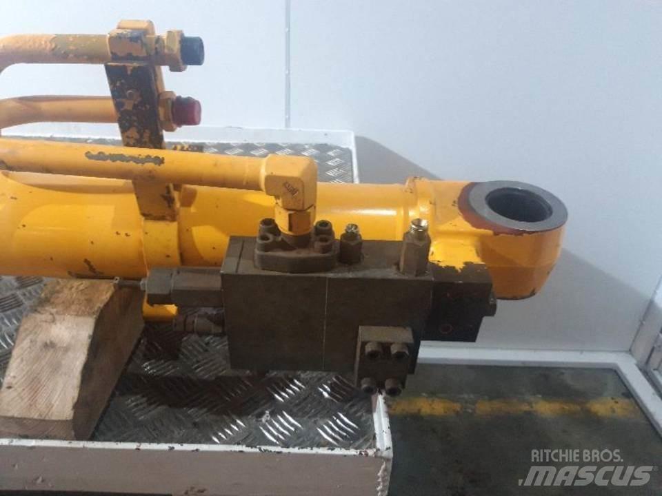 JCB JS160 Hydraulics