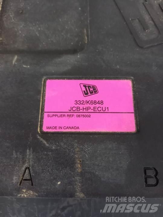 JCB JS190 Cabine en interieur