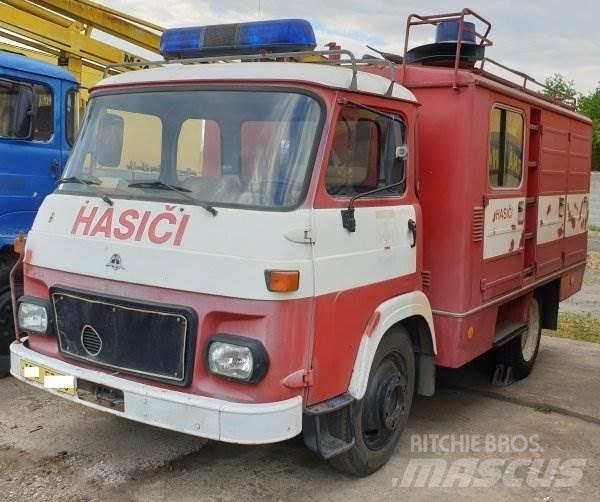Avia 31.1 K + DA-12 Bakwagens met gesloten opbouw