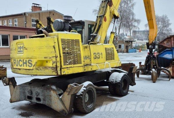 Fuchs MHL 331 Waste / industry handlers