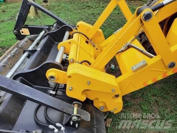 JCB 4CX +Piling Master Graaf-laadcombinaties