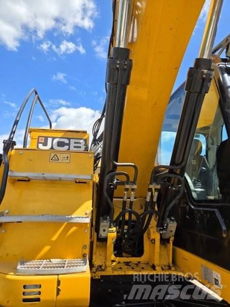 JCB JZ 235 LC Rupsgraafmachines