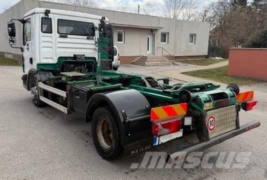 MAN TGL 12.180 Vrachtwagen met containersysteem