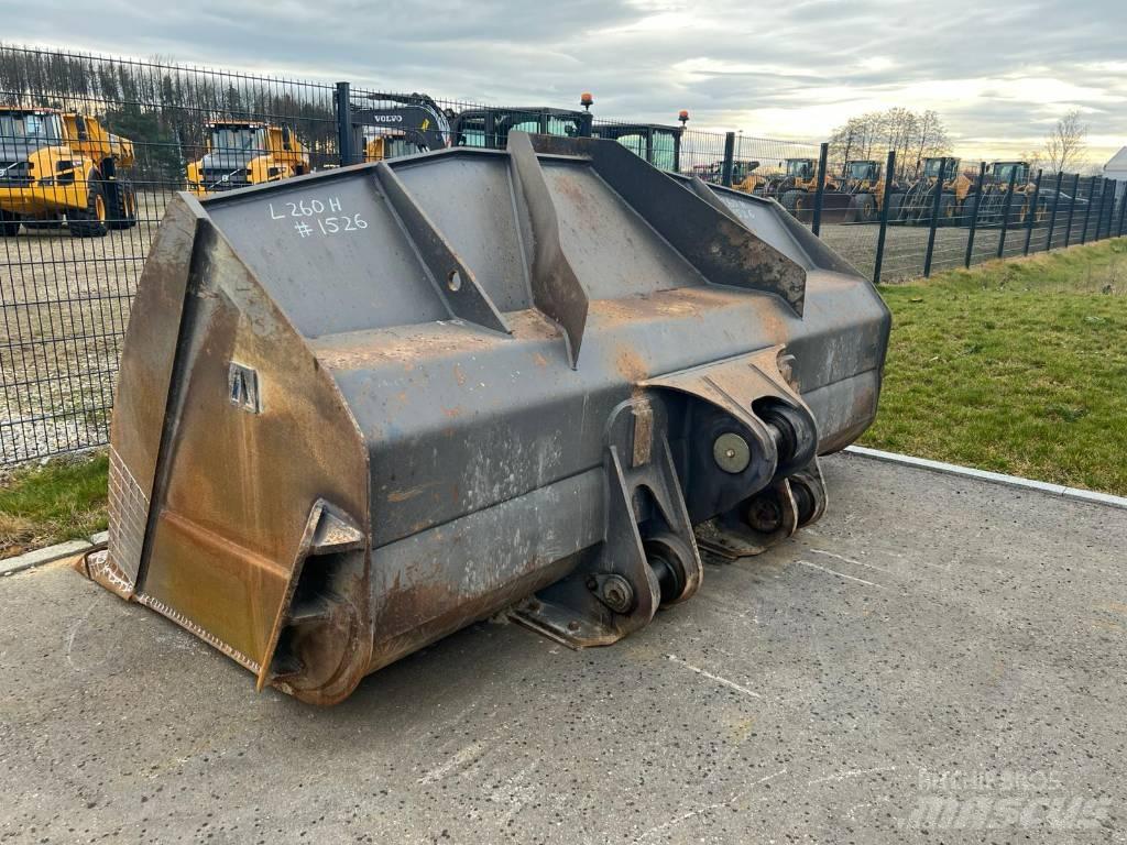 Volvo L 260 H Wielladers