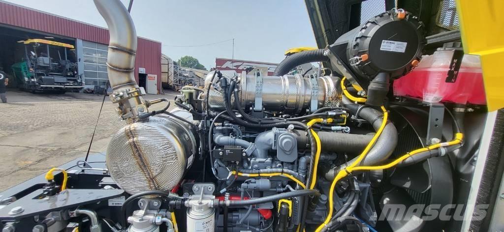 Bomag BW 213 D-5 Trilrolwalsen