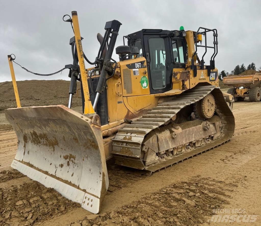 CAT D 6 T LGP Rupsdozers