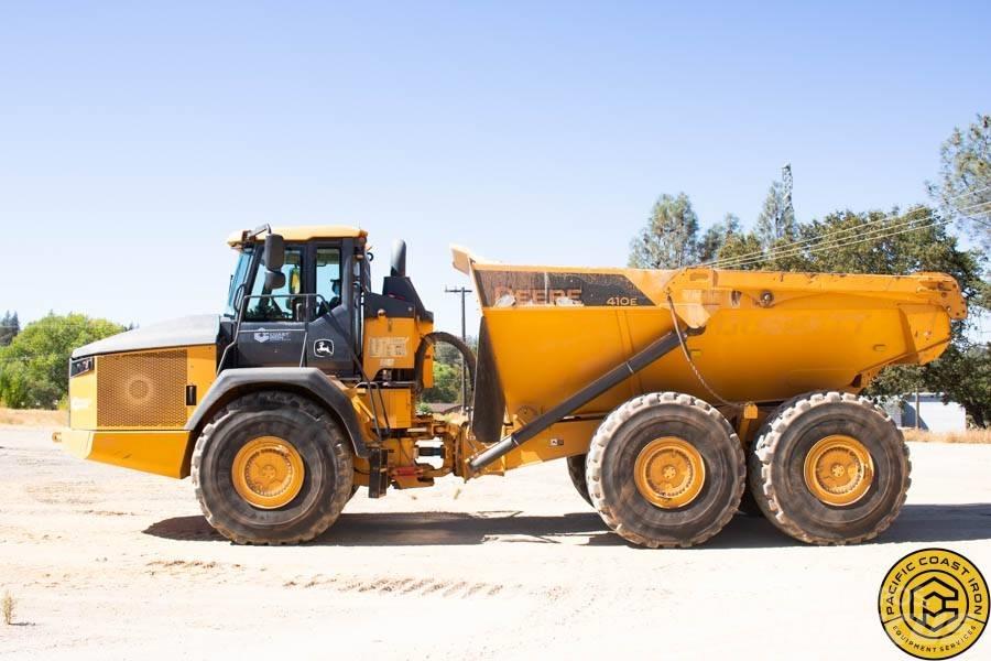 DEERE 410E Knik dumptrucks