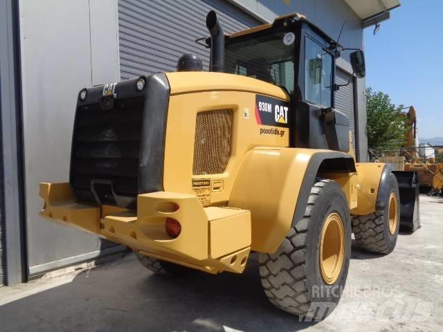 CAT 930M Wielladers