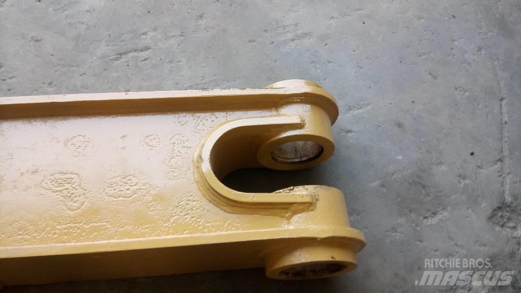 CAT 245 Chassis en ophanging