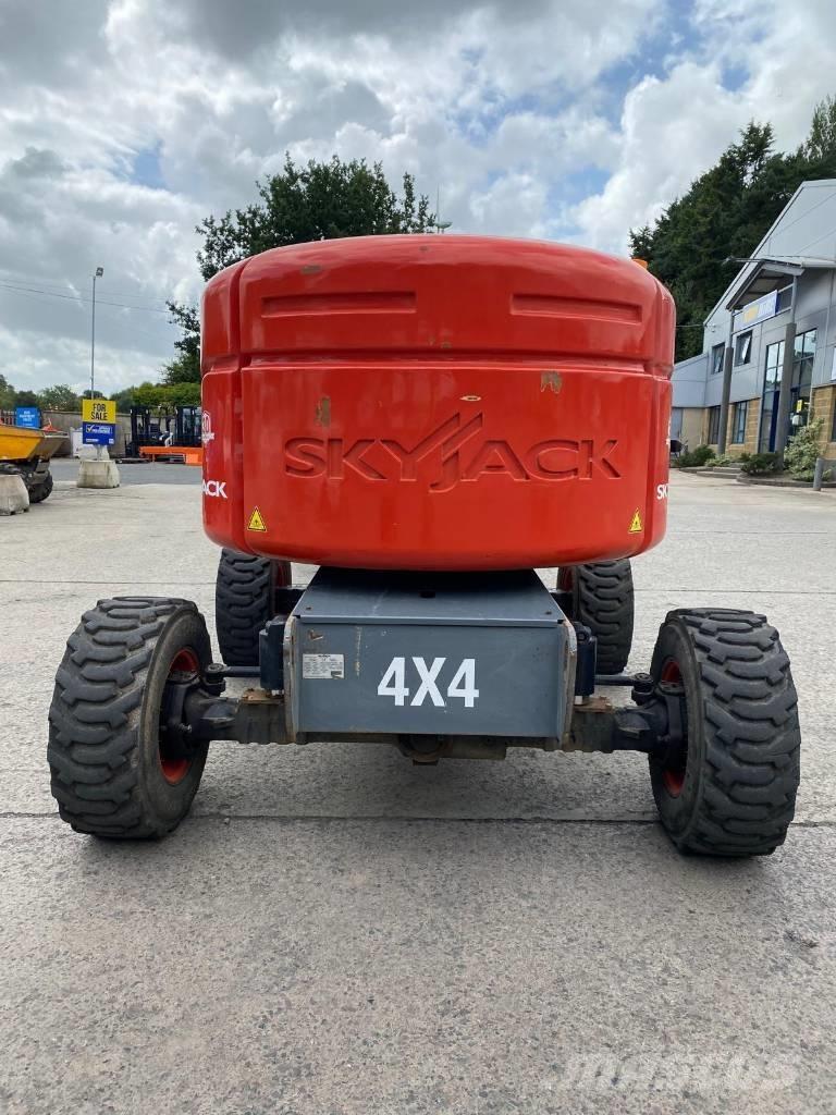 SkyJack SJ 46 AJ Knikarmhoogwerkers
