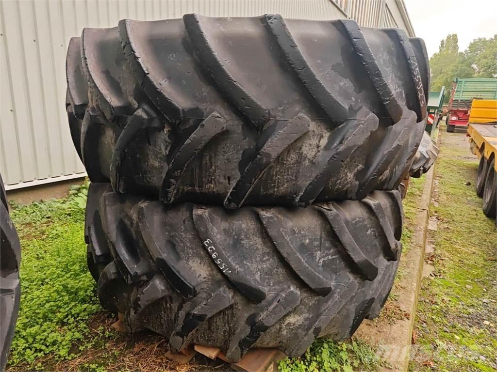 Mitas 600/65R34 Banden, wielen en velgen