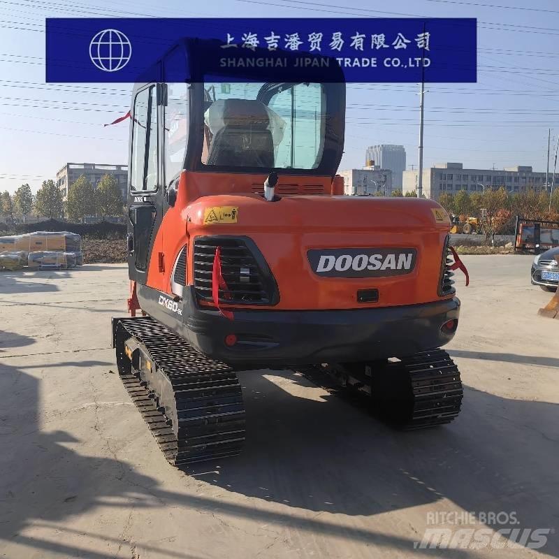 Doosan DX 60 Minigraafmachines < 7t