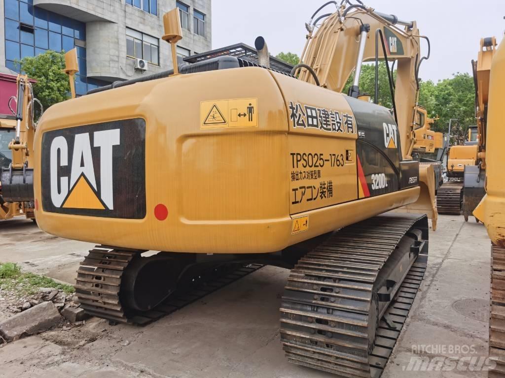 CAT 320 D L Rupsgraafmachines