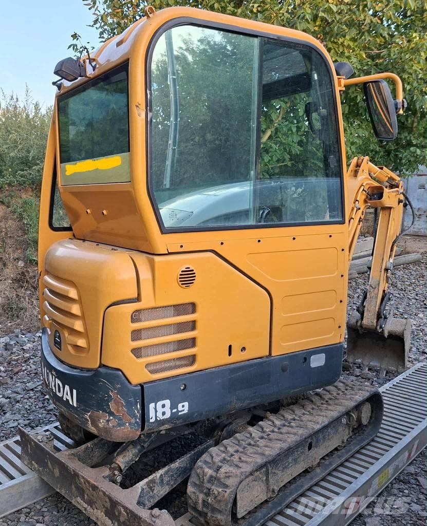 Hyundai R18-9 Minigraafmachines < 7t
