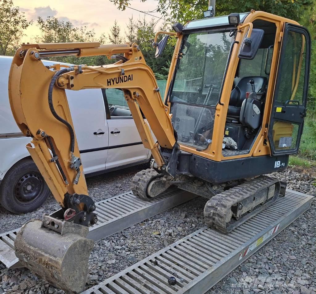 Hyundai R18-9 Minigraafmachines < 7t