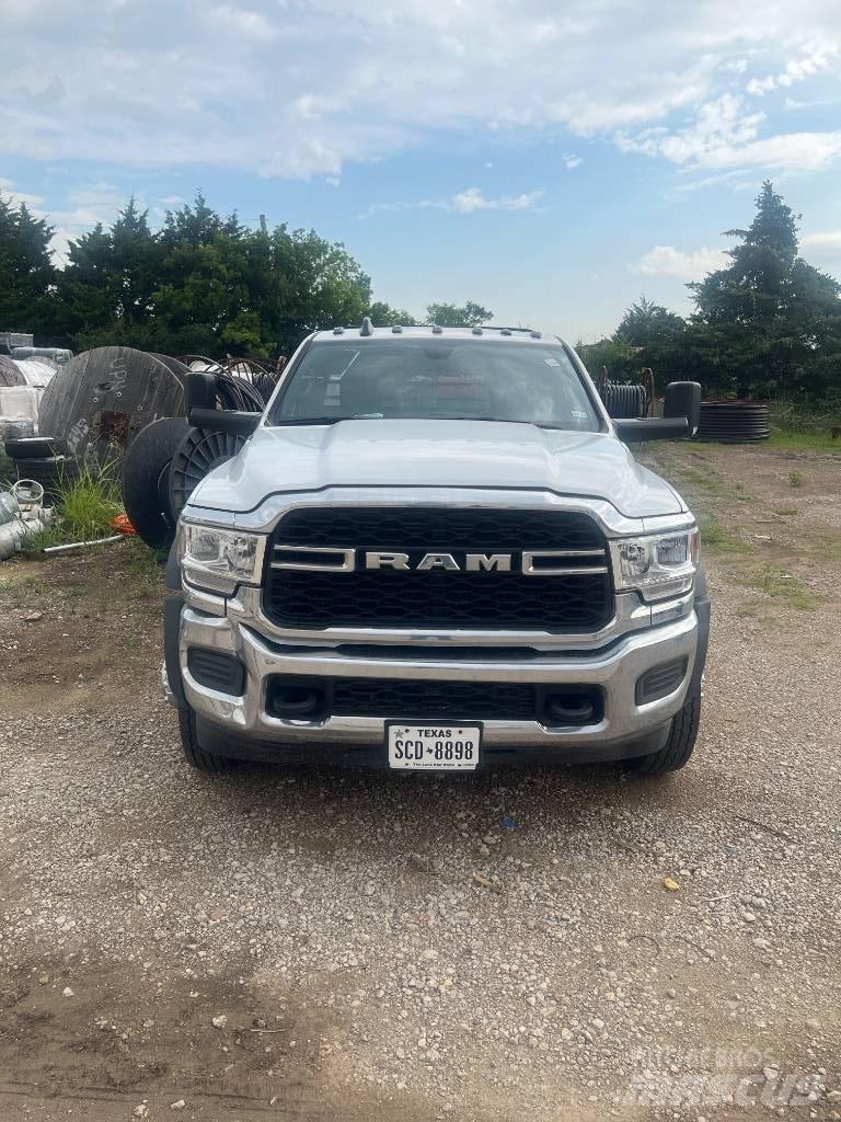 RAM 5500 Platte bakwagens