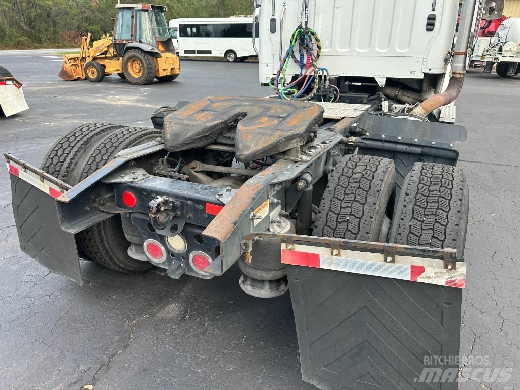 Freightliner M2 112 Trekkers