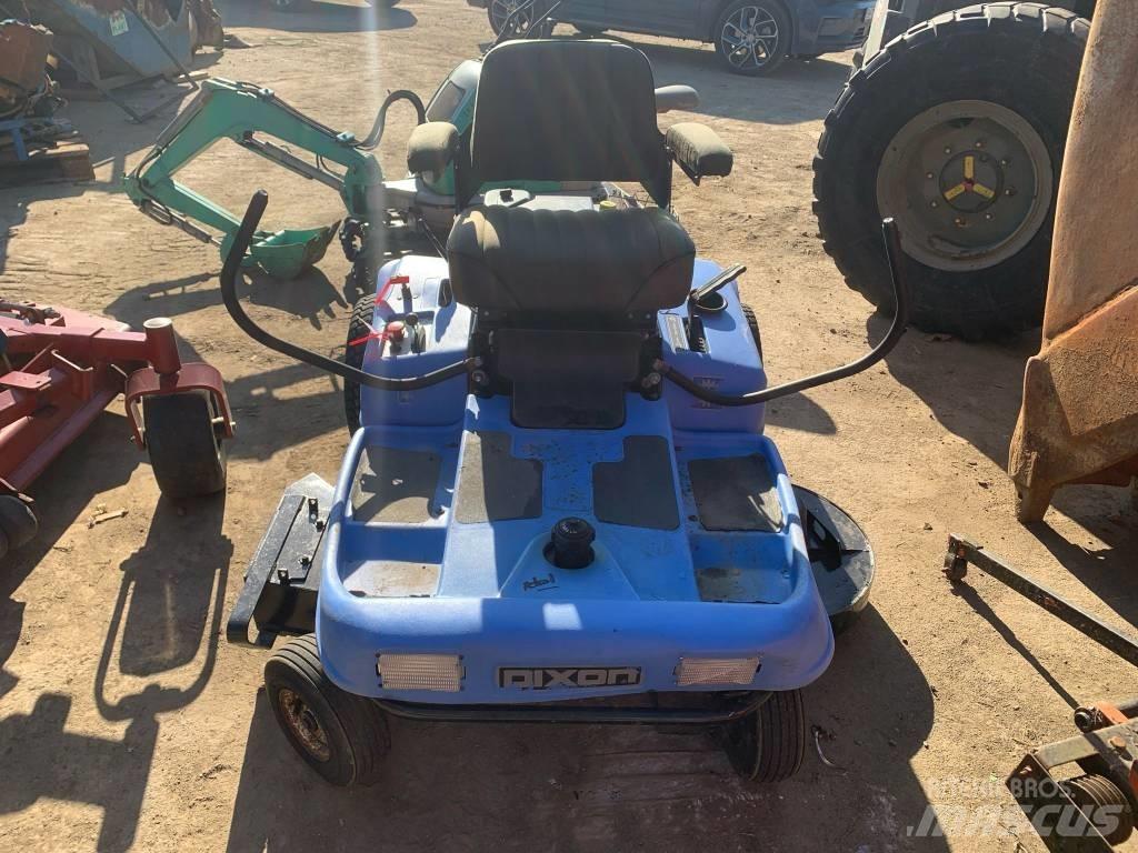 Dixon ZTR4421 Zero-turn grasmaaiers