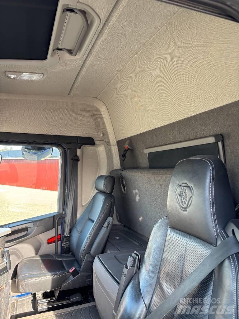 Scania R 650 Hout-Bakwagens