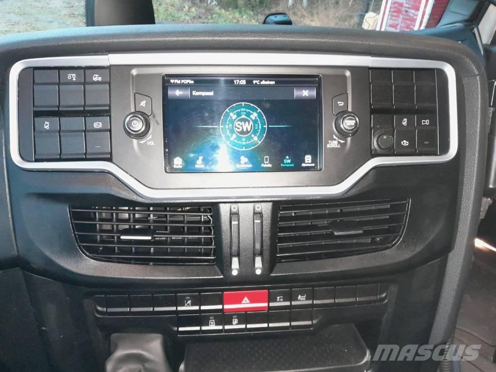 Iveco S-Way AS 440 Trekkers