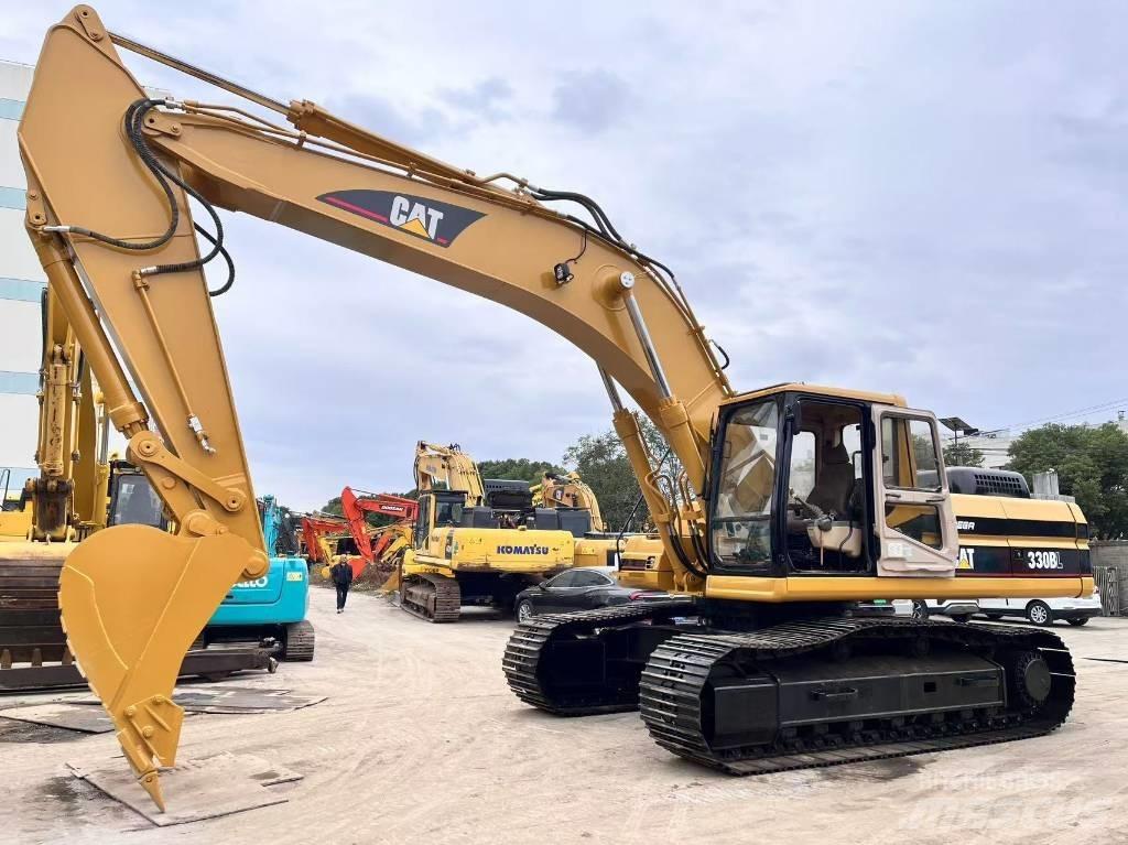 CAT 330 B Rupsgraafmachines