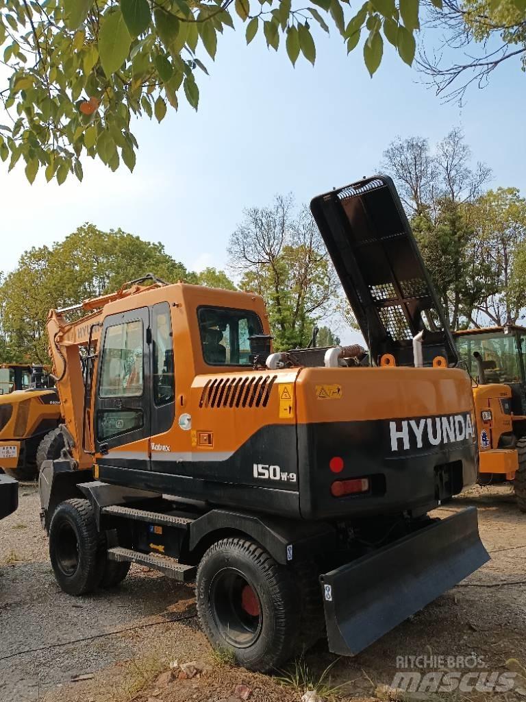 Hyundai 150W-9 Rupsgraafmachines