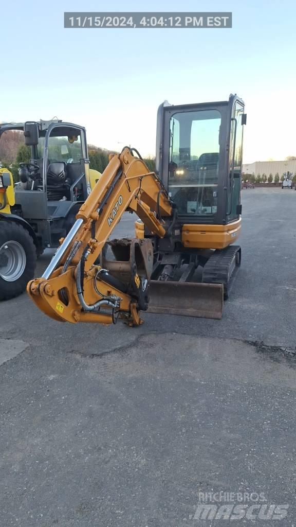 Kato HD35N4 Minigraafmachines < 7t