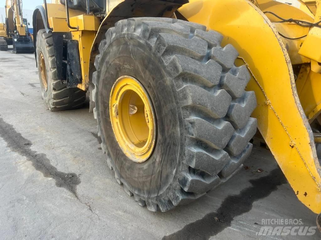 CAT 966M XE Wielladers