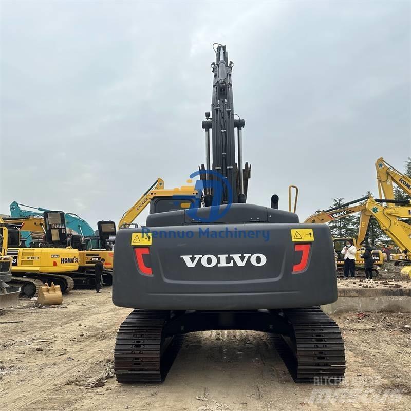 Volvo EC 240 Rupsgraafmachines