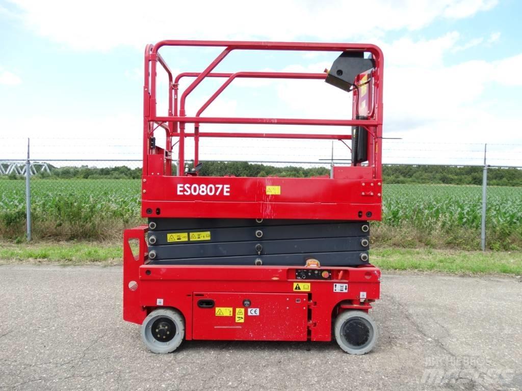 Magni ES0807E Schaarhoogwerkers